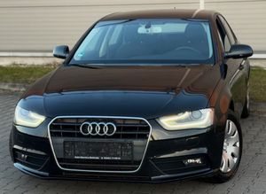 Audi A4 B8 1.8 TFSI Attraction 2012