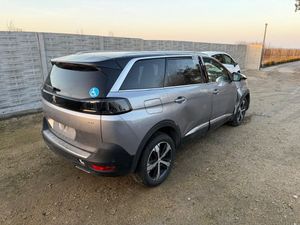 Peugeot 5008 II PureTech 130 EAT8 Stop & Start GT 2023