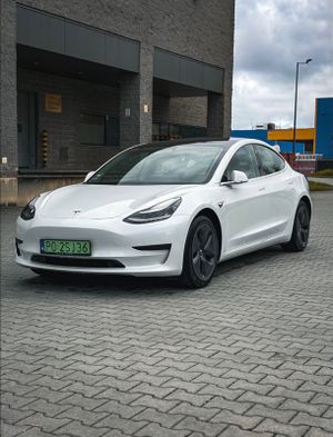 Tesla Model 3 Standard Hinterradantrieb 2020