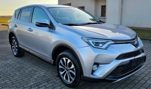 Toyota Rav4 IV 2.5 4x4 Executive 2017