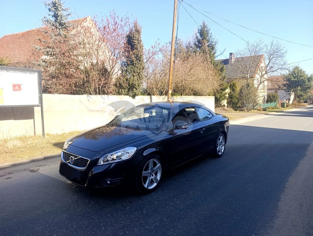 Volvo C70 D3 Momentum 2011