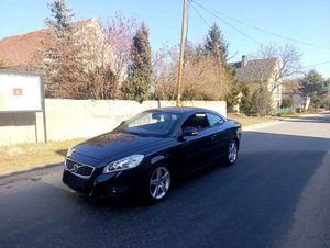 Volvo C70 D3 Momentum 2011