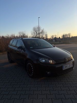 Volkswagen Golf VI 1.6 TDI Comfortline 2010