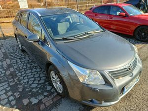 Toyota Avensis III 1.8 Luna 2011