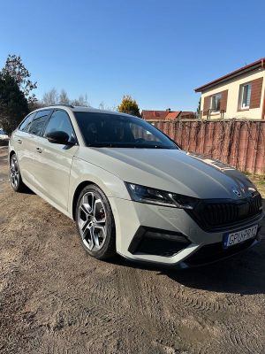Skoda Octavia IV 2.0 TDI RS DSG 2021