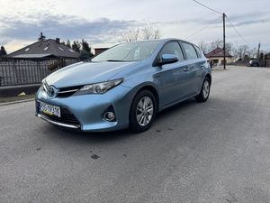Toyota Auris II 1.8 HSD Luna 2013