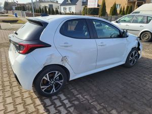 Toyota Yaris IV Hybrid 1.5 Executive 2025