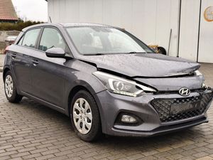 Hyundai i20 II 1.2 YES Gold 2018