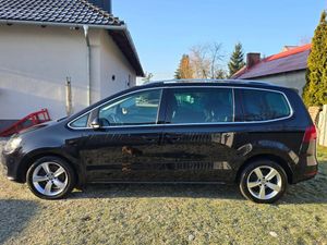 Volkswagen Sharan II 2.0 TDI DPF Highline 2011