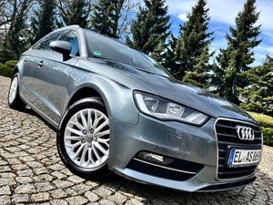 Audi A3 8V 1.6 TDI S tronic Ambiente 2013