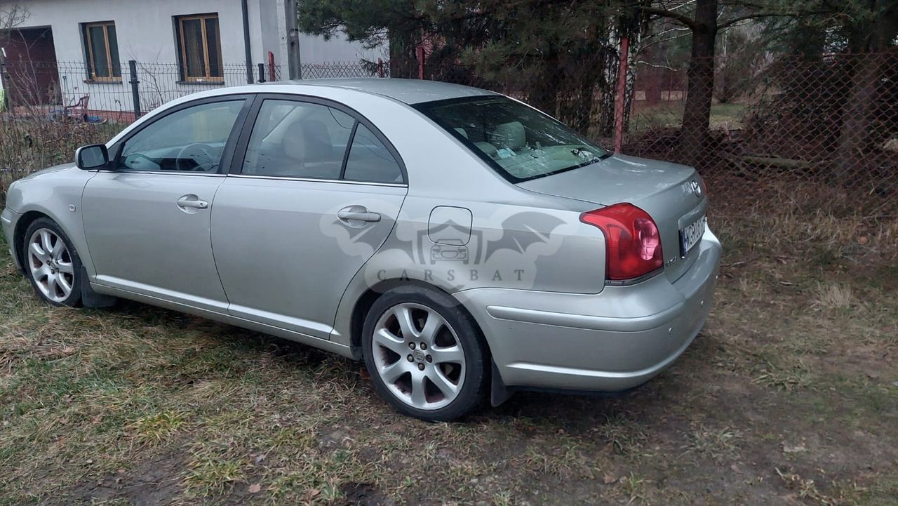 Toyota Avensis II 2.0 VVT-i Sol 2006