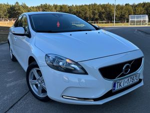 Volvo V40 II D2 Momentum 2016