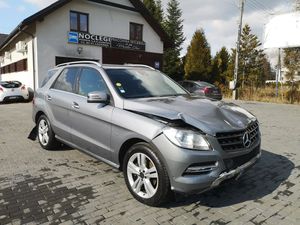 Mercedes-Benz ML W166 350 BlueTEC 4MATIC 7G-TRONIC Edition 1 2012