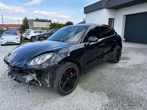 Porsche Macan I Turbo PDK 2014