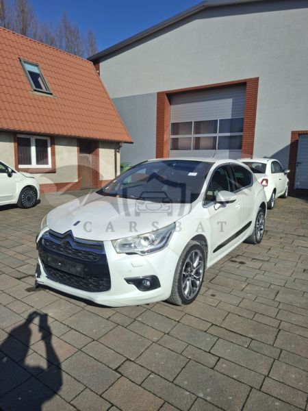 DS DS4 2012
