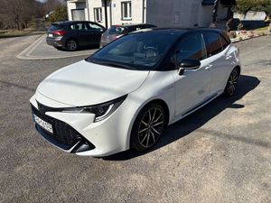 Toyota Corolla Seria E21 2.0 Hybrid GR Sport 2021