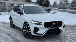 Volvo XC60 II B4 D AWD Plus Dark 2023