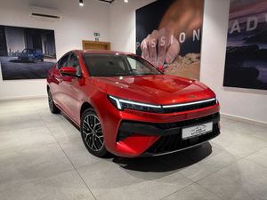 JAC J7 Plus CVT 2025