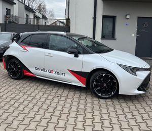 Toyota Corolla Seria E21 1.8 Hybrid GR Sport 2022