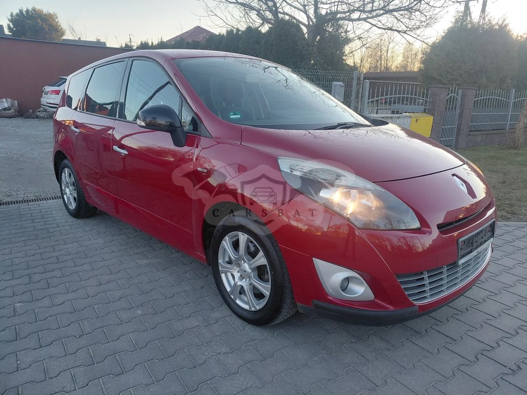Renault Grand Scenic III dCi 130 FAP Start & Stop Bose Edition 2012