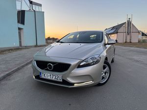 Volvo V40 II D2 2016