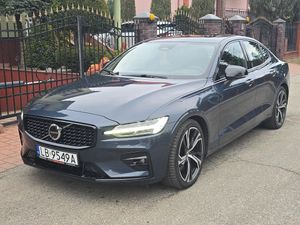 Volvo S60 III B5 B AWD Ultimate Dark 2023