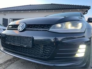Volkswagen Golf VII 2.0 TDI BMT GTD 2015