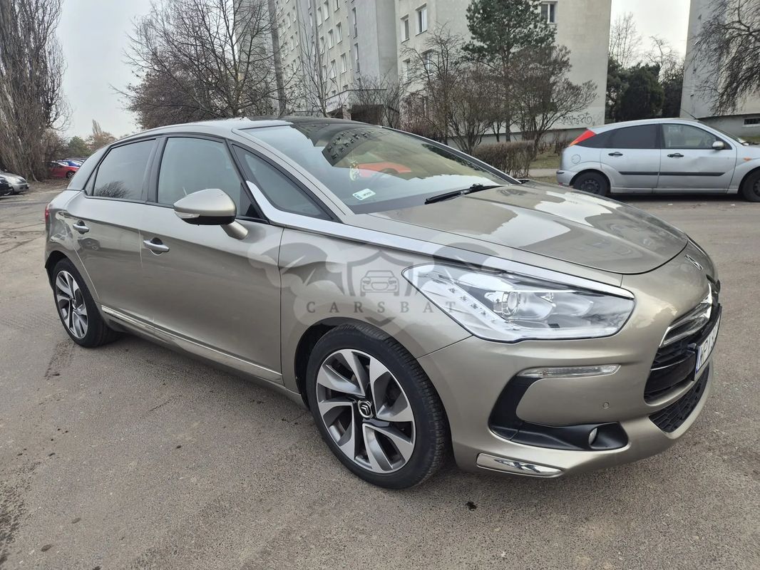 Citroën DS5 1.6 THP SoChic 2014