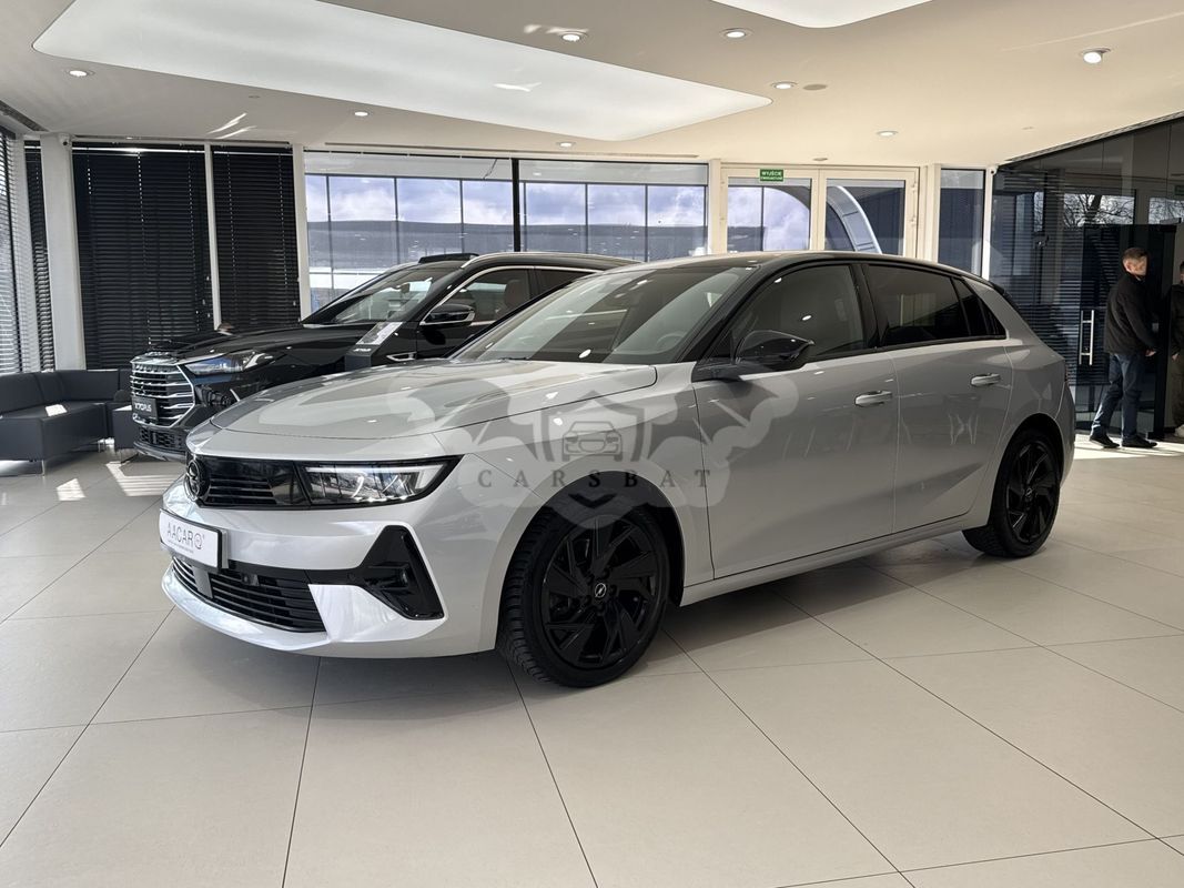 Opel Astra L 2022