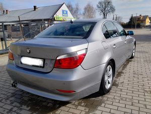 BMW 5 Series E60/E61 520i 2004