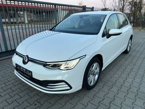 Volkswagen Golf VIII 2024
