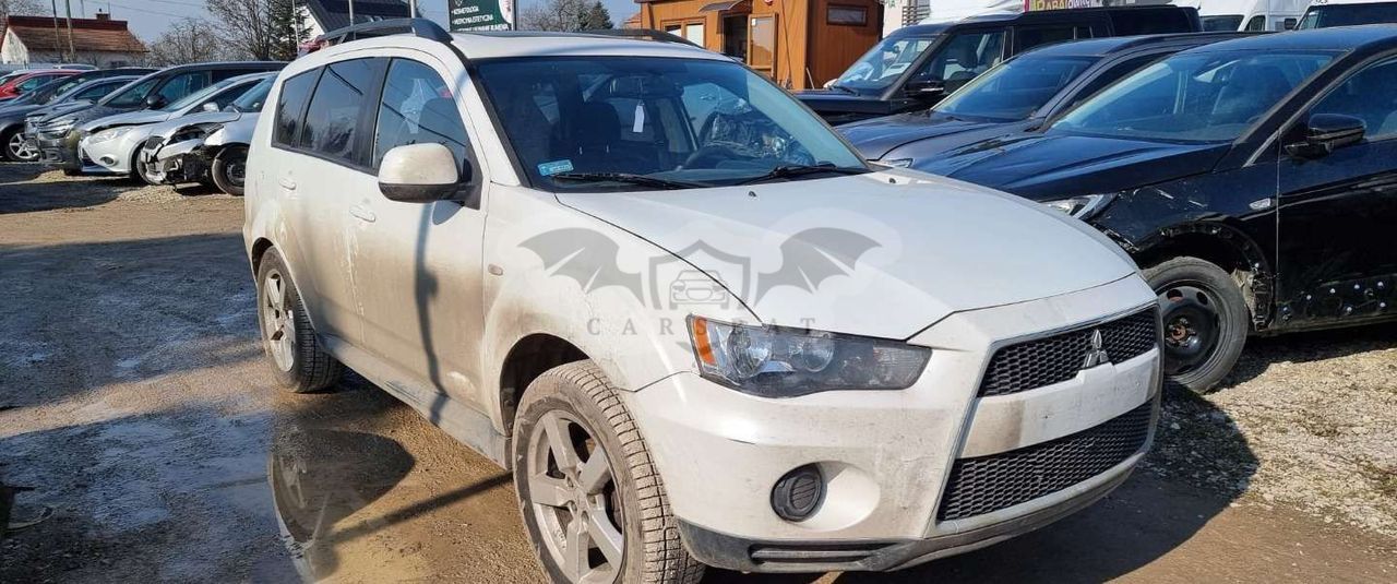 Mitsubishi Outlander II 2011