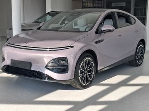 XPeng G6 80.8 kWh RWD Long Range PRO 2025