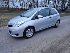Toyota Yaris III 1.0 VVT-i Life 2013