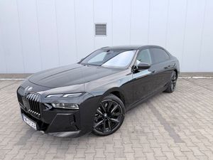 BMW 7 Series G70 740d xDrive 2023