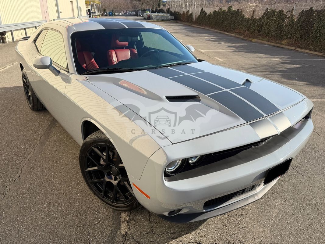 Dodge Challenger 3.6 SXT Plus 2021