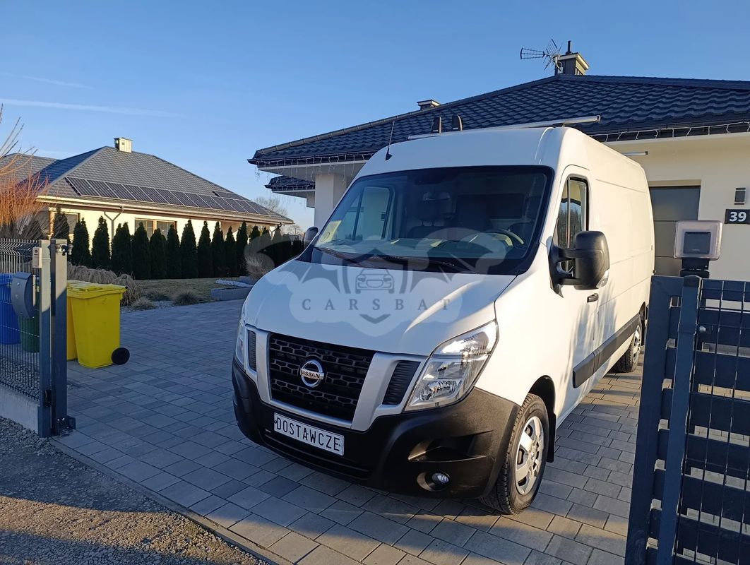 Nissan NV400 2017