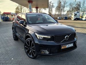 Volvo XC40 B3 B DKG Plus Dark 2023