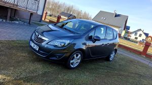 Opel Meriva II 1.4 150 Jahre 2011