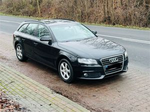 Audi A4 B8 2.0 TDI DPF Ambition 2011