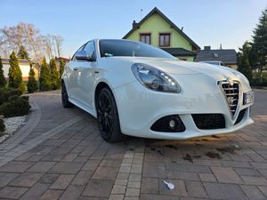 Alfa Romeo Giulietta 1.6 JTDM Distinctive 2011