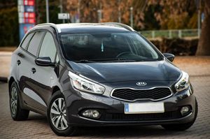 Kia Ceed II 1.6 CRDi Business Line 2013