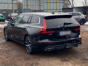 Volvo V60 II D3 Momentum Core 2020