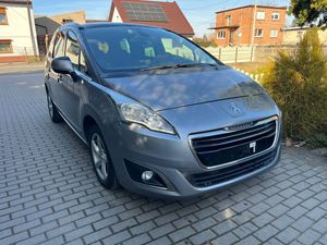 Peugeot 5008 I 2014