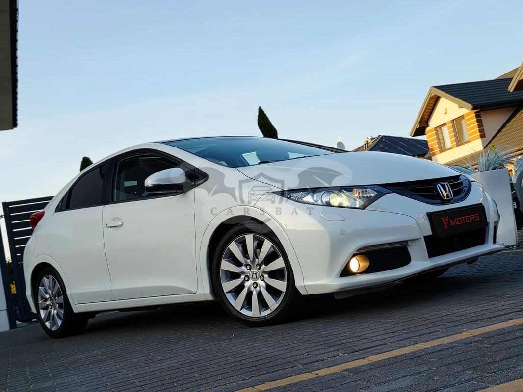 Honda Civic IX 2.2i-CTDi Executive 2012