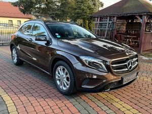 Mercedes-Benz GLA 200 7G-DCT Urban 2015