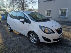 Opel Meriva II 1.4 T Cosmo 2011