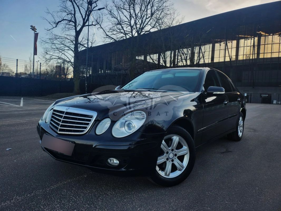 Mercedes-Benz E W211 2008