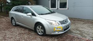 Toyota Avensis III 1.8 Comfort 2011