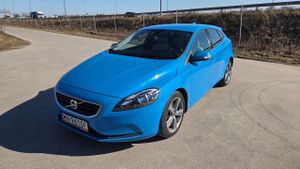 Volvo V40 II D3 Kinetic 2014